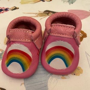 Freshly Picked baby moccs size 1